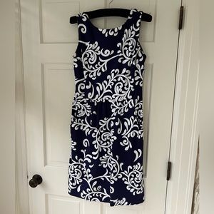 Navy/white comfy stretch J. McLaughlin dress